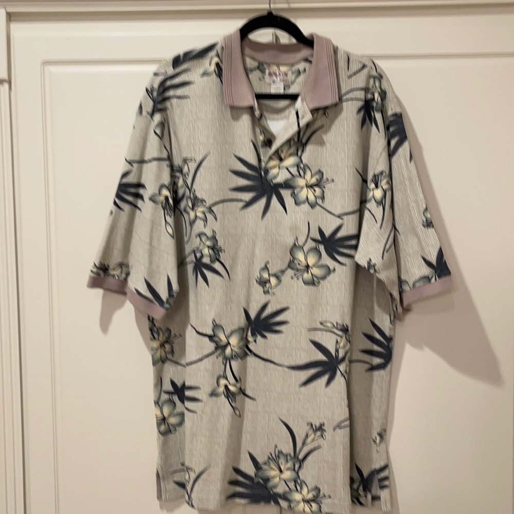 Men short sleeve 100% cotton shirt by Bungalow Floral pale green/taupe color $32